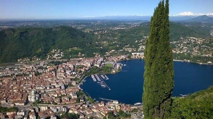 Antica Corte, Bilocale Nel Centro Storico Di Como Apartment Екстериор снимка